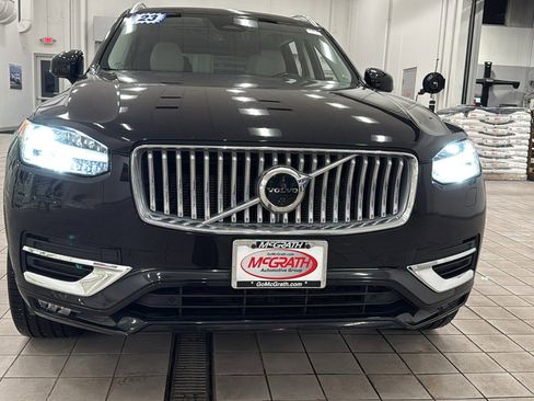 Certified 2023 Volvo XC90 B5 Plus w/ Protection Package Premier image 10