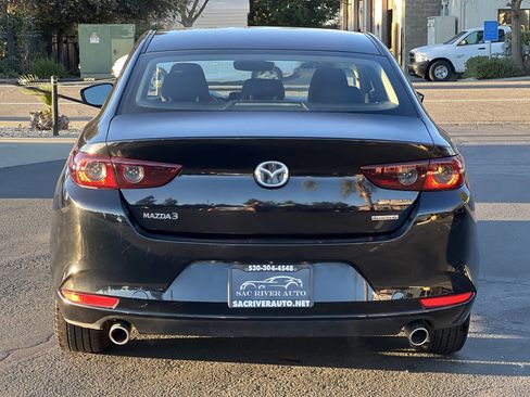 Used 2021 MAZDA MAZDA3 Sedan image 6