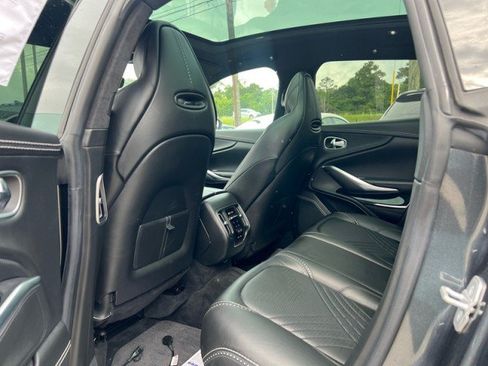 Used 2021 Aston Martin DBX AWD/4WD image 29