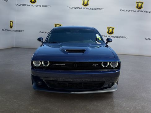 Used 2015 Dodge Challenger SRT RWD image 8