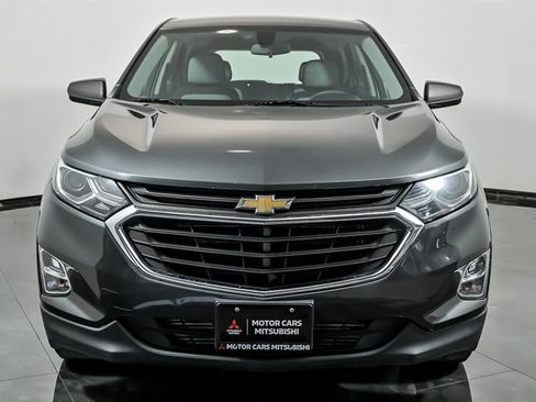 Used 2018 Chevrolet Equinox LS FWD image 4