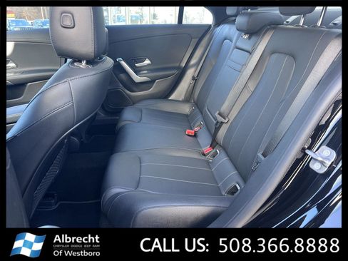 Used 2025 Mercedes-Benz CLA 250 4MATIC image 13