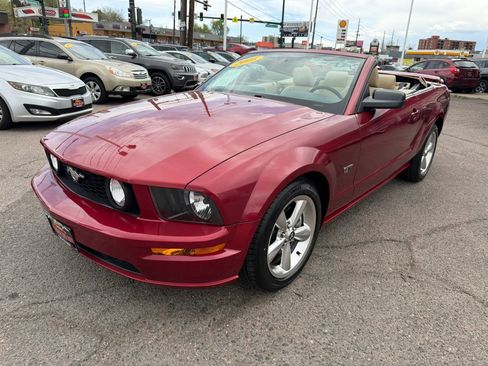 Used 2006 Ford Mustang GT Premium image 5