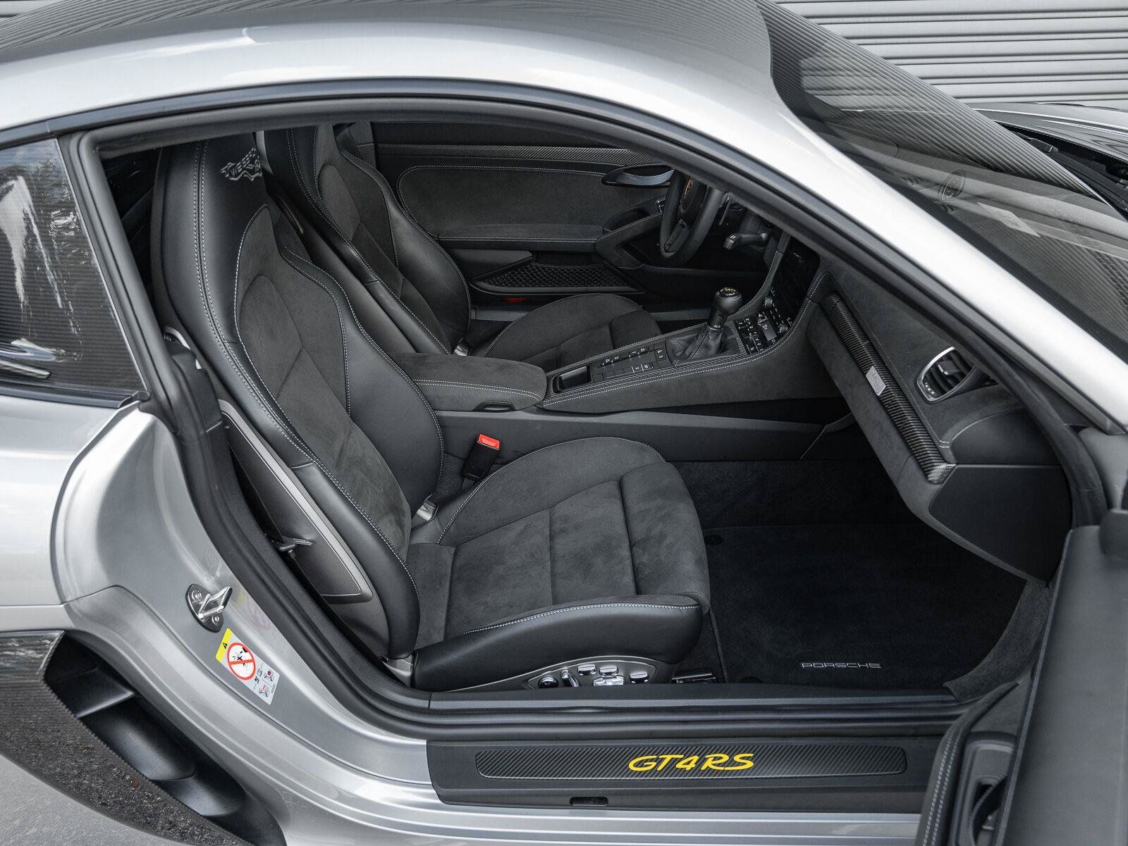 Used 2024 Porsche 718 Cayman GT4 RS RWD image 13