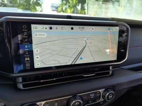 New 2025 Jeep Gladiator Rubicon w/ Convenience Group image 18