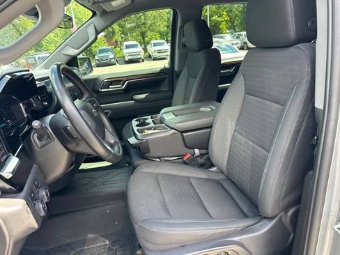 Certified 2023 Chevrolet Silverado 1500 RST AWD/4WD image 15