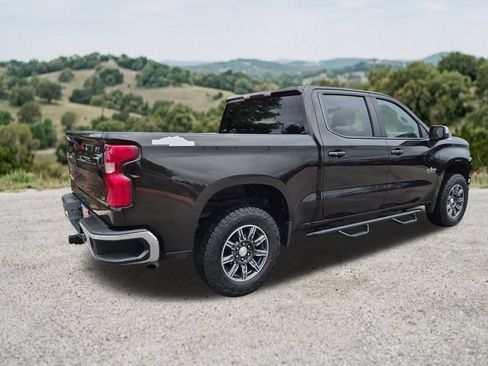 Used 2019 Chevrolet Silverado 1500 LT w/ Texas Edition RWD image 10