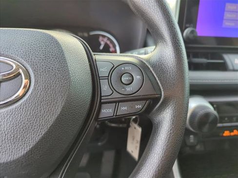 Used 2023 Toyota RAV4 LE image 15