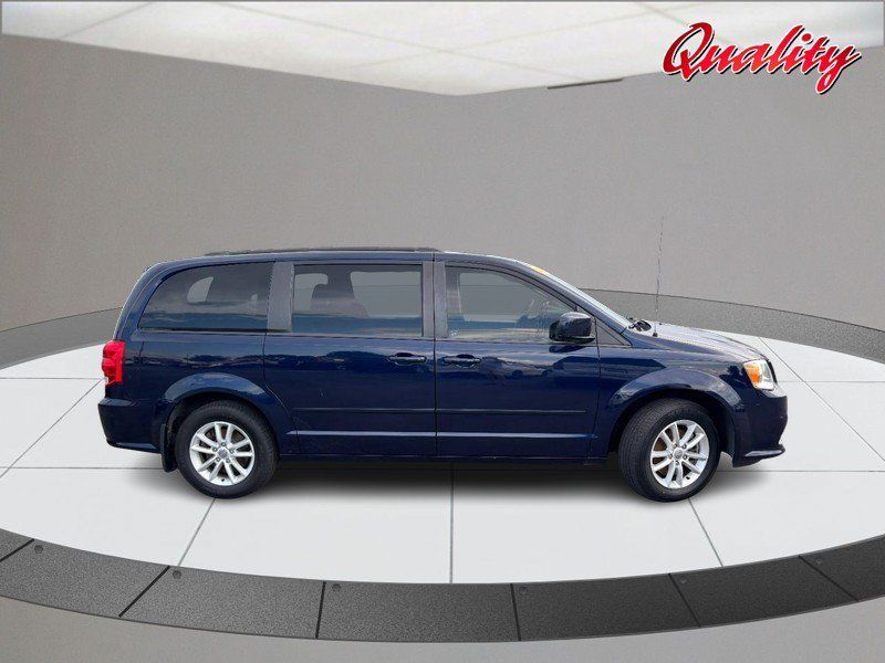 Used 2015 Dodge Grand Caravan SXT FWD image 2