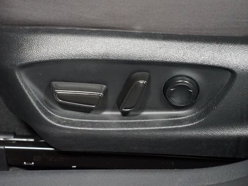 Certified 2022 Toyota Camry LE FWD image 30