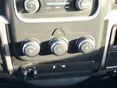 Used 2018 RAM 2500 Tradesman w/ Chrome Appearance Group image 25