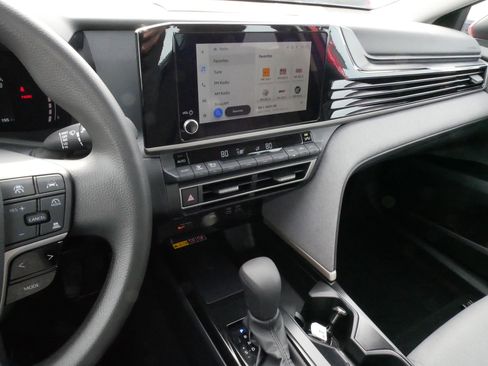 Certified 2025 Toyota Camry LE FWD image 3