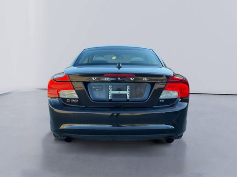 Used 2011 Volvo C70 T5 image 4
