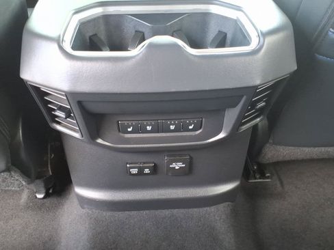 Used 2023 Toyota Tundra Platinum AWD/4WD image 11