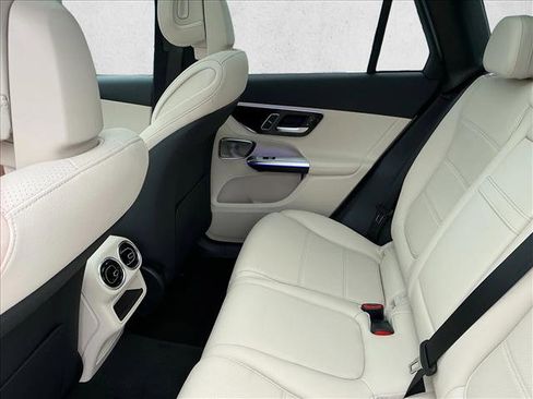 Certified 2026 Mercedes-Benz GLC 300 4MATIC image 14