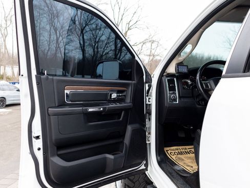 Used 2014 RAM 2500 Laramie image 34