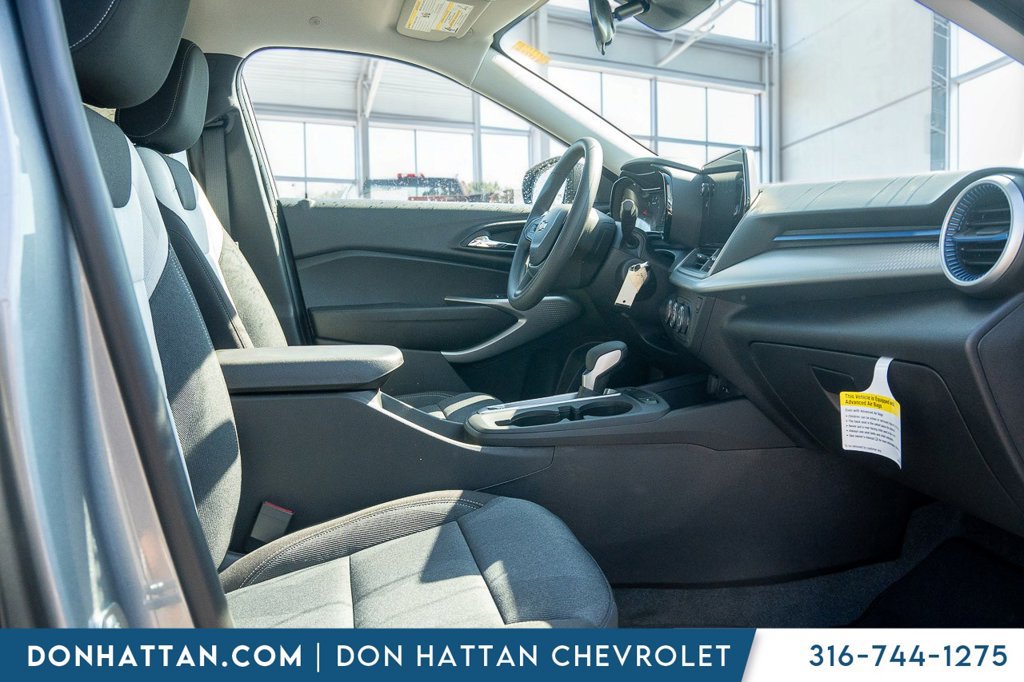New 2026 Chevrolet Trax LS FWD image 12