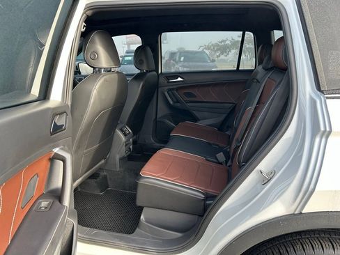 Used 2024 Volkswagen Tiguan SEL R-Line image 66