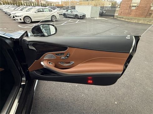 Used 2019 Mercedes-Benz S 560 4MATIC Coupe w/ AMG Line Exterior image 31