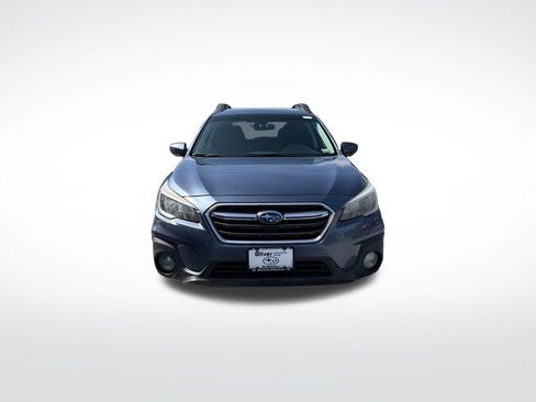Used 2018 Subaru Outback 2.5i Premium AWD/4WD image 3