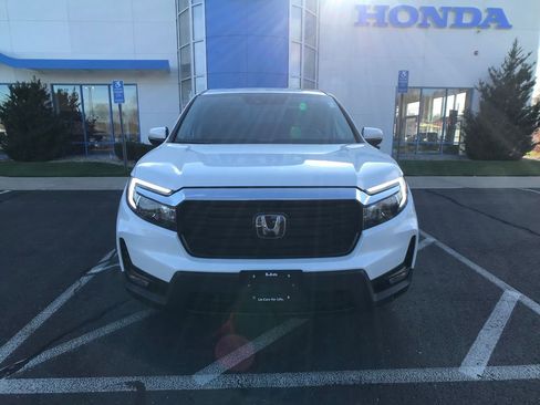 Used 2023 Honda Ridgeline RTL-E image 2
