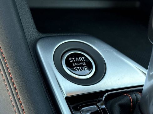 Certified 2025 Nissan Sentra SR w/ SR Premium Package image 37