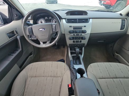 Used 2008 Ford Focus SE image 8