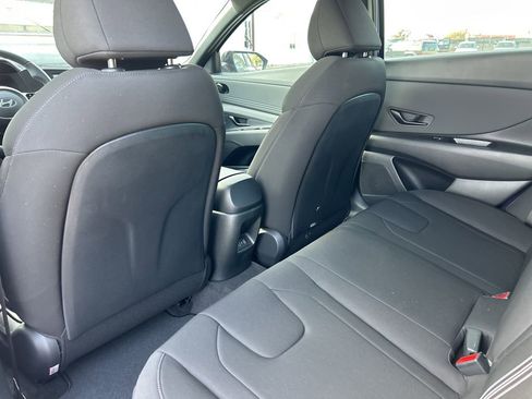 Used 2025 Hyundai Elantra Sport image 22