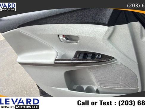 Used 2013 Toyota Venza LE w/ LE Preferred Pkg AWD/4WD image 25