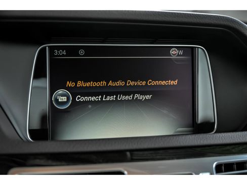 Used 2016 Mercedes-Benz E 350 4MATIC Sedan image 19