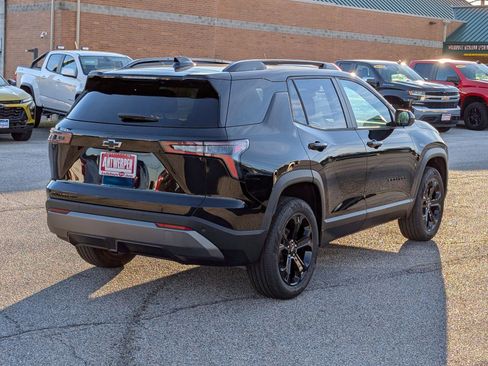 New 2026 Chevrolet Equinox LT w/ Midnight Edition image 3