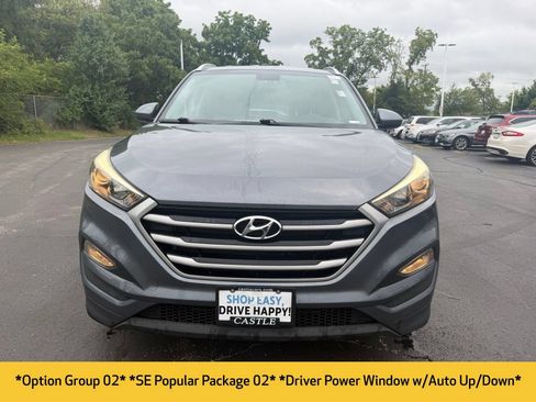 Used 2017 Hyundai Tucson SE w/ SE Popular Package 02 AWD/4WD image 2