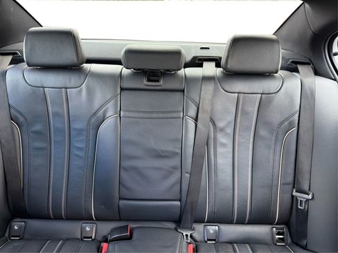 Used 2019 BMW 540i w/ M Sport Package image 15