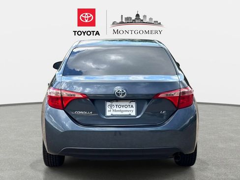 Used 2018 Toyota Corolla LE image 4