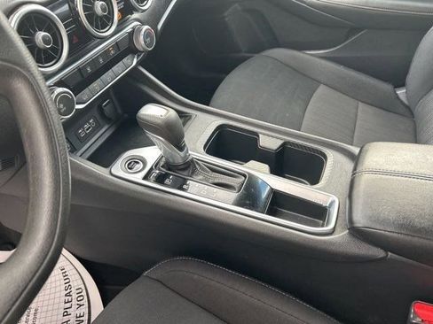 Used 2024 Nissan Sentra SV image 28