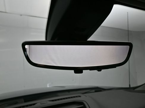 Used 2021 Chevrolet Silverado 1500 LTZ w/ LTZ Premium Package image 20