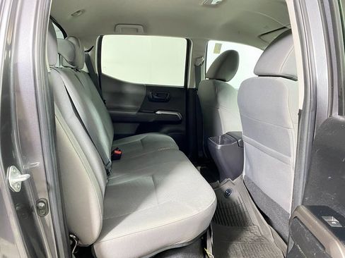 Certified 2023 Toyota Tacoma SR5 image 9