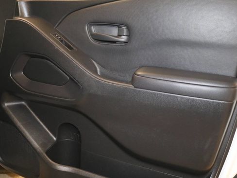 Used 2022 Nissan Frontier S image 56