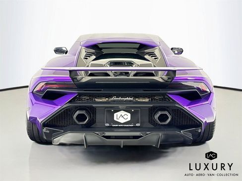 Used 2023 Lamborghini Huracan Tecnica RWD image 7