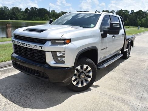 Used 2022 Chevrolet Silverado 2500 Custom w/ Custom Value Package AWD/4WD image 10