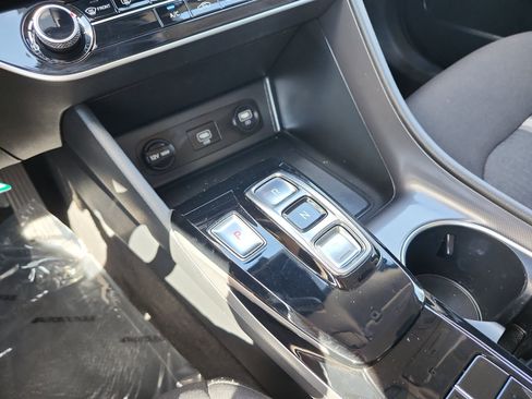 Used 2023 Hyundai Sonata SE FWD image 19