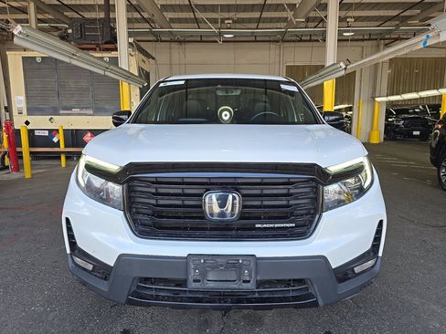 Used 2021 Honda Ridgeline Black Edition image 2