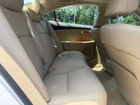 Used 2009 Lexus ES 350 w/ Premium Pkg Plus FWD image 19
