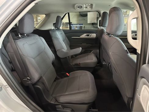 New 2026 Ford Explorer Active AWD/4WD image 31