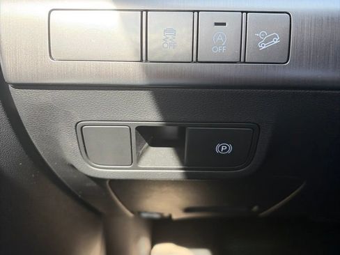 Used 2026 Hyundai Kona SE AWD/4WD image 11