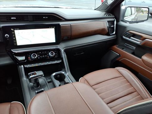 Used 2023 GMC Sierra 1500 Denali Ultimate image 28