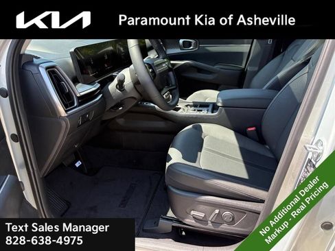 New 2026 Kia Sorento S w/ S Panoramic Sunroof Package FWD image 18