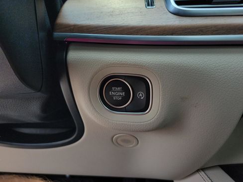 Certified 2026 Mercedes-Benz GLS 450 4MATIC image 27