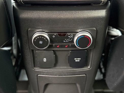 Used 2022 Ford Explorer ST w/ Equipment Group 401A image 8