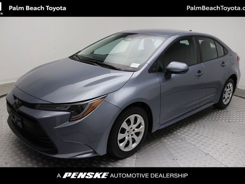 Certified 2023 Toyota Corolla LE image 1